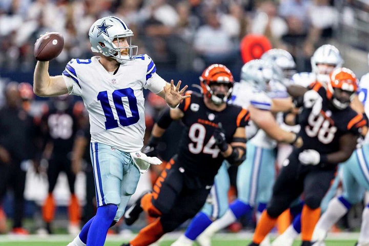 Dallas Cowboys ja Indianapolis Colts käyvät läpi eri uudelleenrakentamisen vaiheita